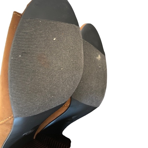 A.NA Jacky Cognac Suede Block Heel Open Toe Booties Sz 10 - Picture 6 of 9